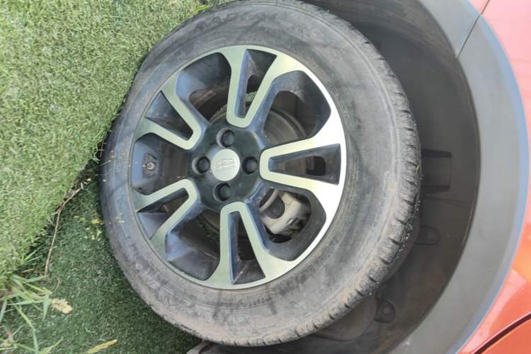 Used Geely Auto Vision X3 2017 1.5L Manual Elite Model Right Rear Wheel Hub