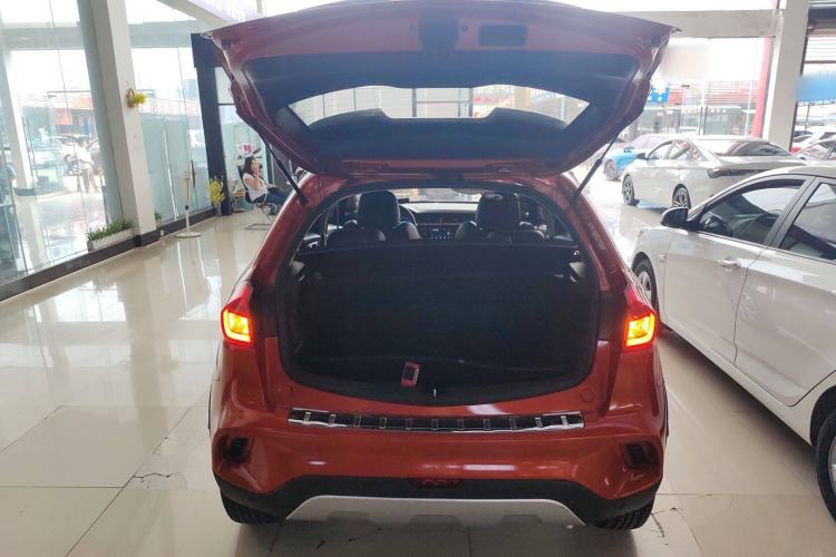 Used Geely Auto Vision X3 2017 1.5L Manual Luxury Model Trunk