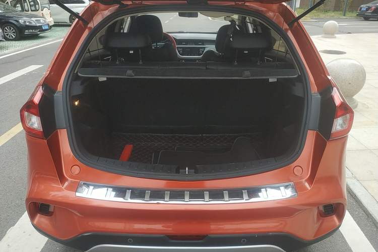 Used Geely Auto Vision X3 2017 1.5L Automatic Elite Model Trunk