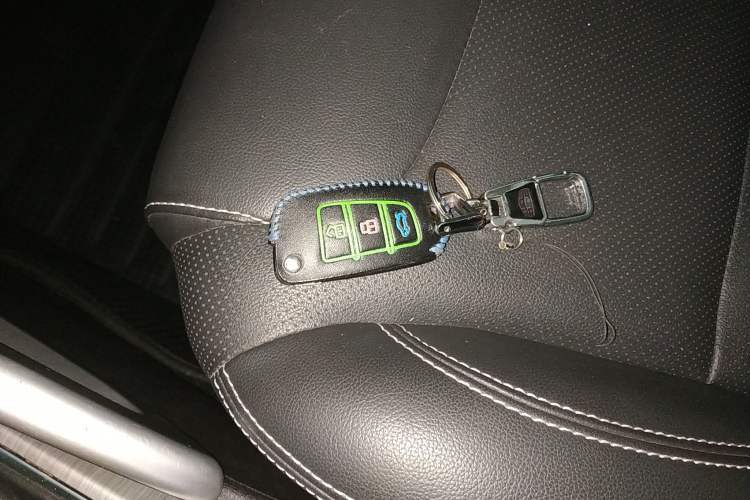 Used Geely Auto Vision X3 2017 1.5L Manual Elite Model Vehicle Key