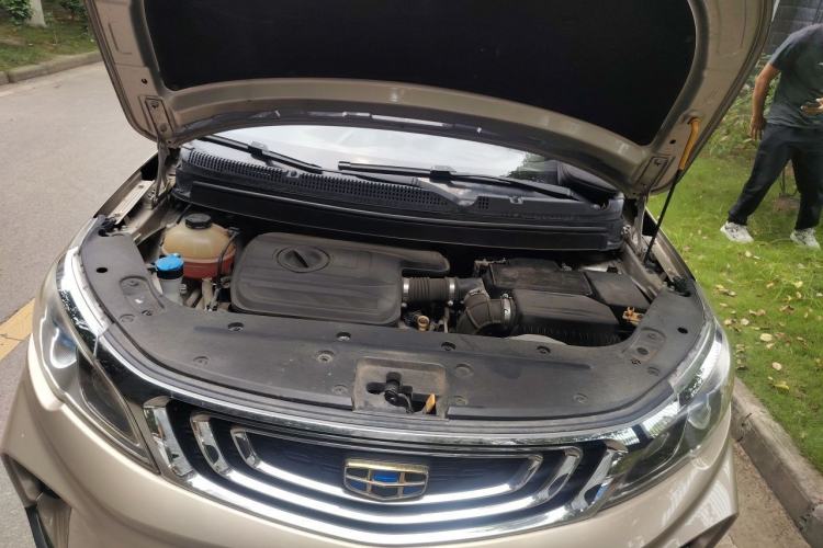 Used Geely Auto Vision X3 2017 1.5L Automatic Luxury Model Engine Bay