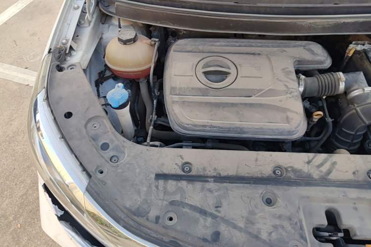 Used Geely Auto Vision X3 2017 1.5L Automatic Elite Model Engine Bay Right
