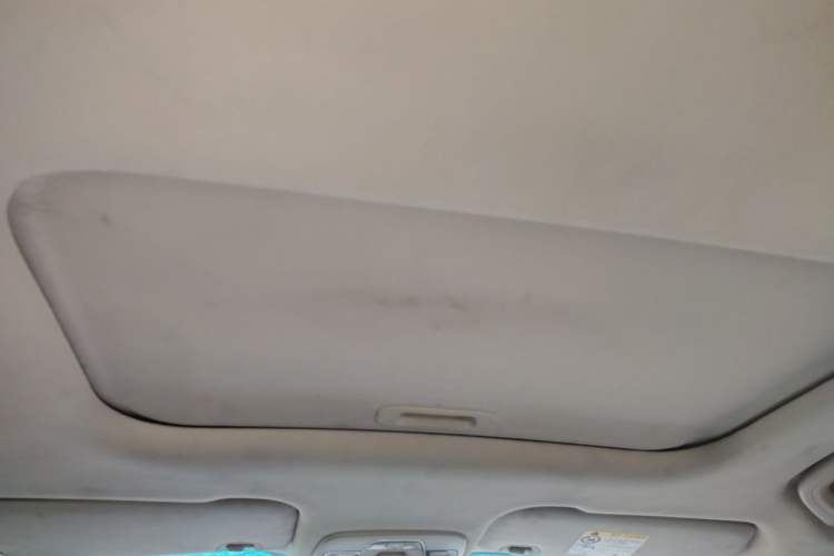 Used Geely Auto Vision X3 2017 1.5L Automatic Luxury Model Headliner