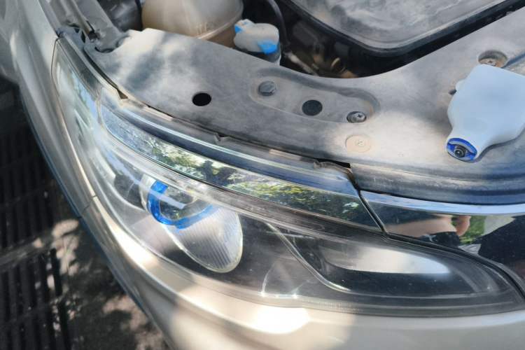 Used Geely Auto Vision X3 2017 1.5L Automatic Luxury Model Right Front Headlight