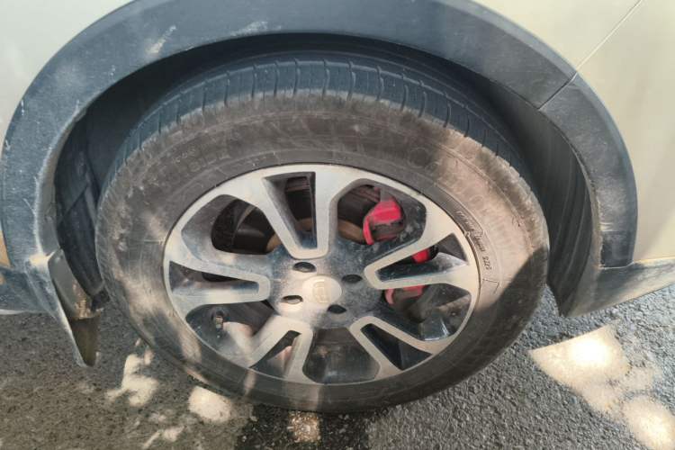 Used Geely Auto Vision X3 2017 1.5L Automatic Luxury Model Right Front Wheel Hub