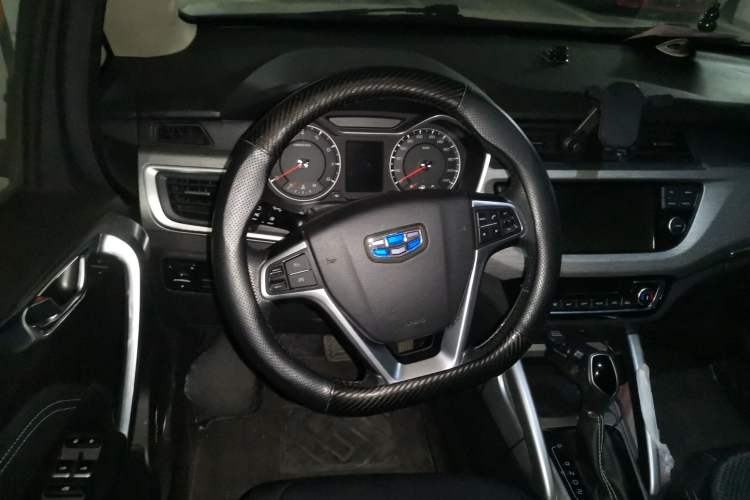 Used Geely Auto Vision X3 2017 1.5L Automatic Elite Model Steering Wheel