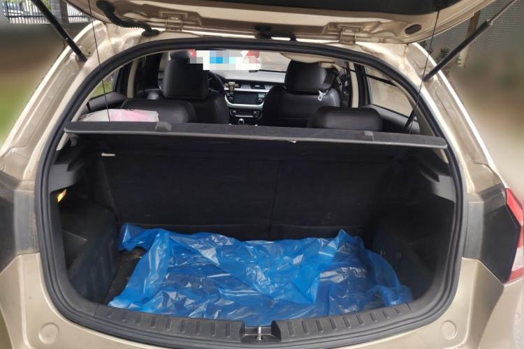 Used Geely Auto Vision X3 2017 1.5L Automatic Luxury Model Trunk