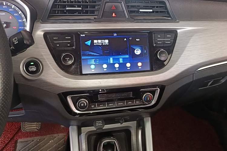 Used Geely Auto Vision X3 2017 1.5L Automatic Luxury Model Audio And AC Panel
