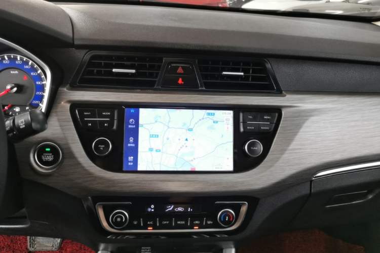 Used Geely Auto Vision X3 2017 1.5L Automatic Elite Model Audio And AC Panel