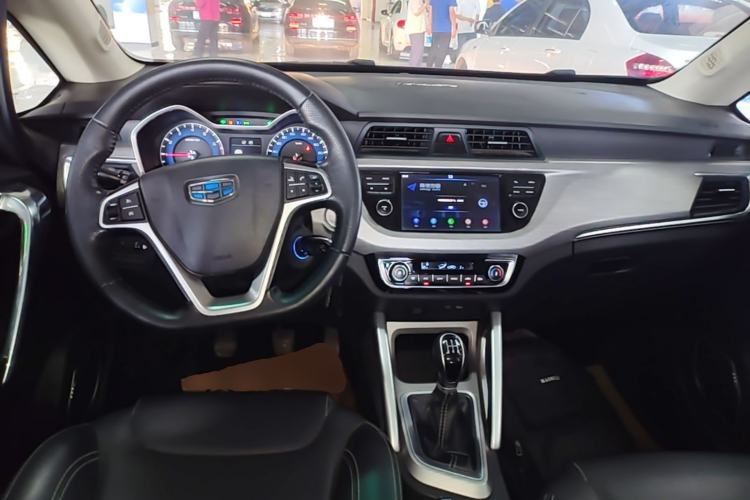 Used Geely Auto Vision X3 2017 1.5L Manual Luxury Model Center Console