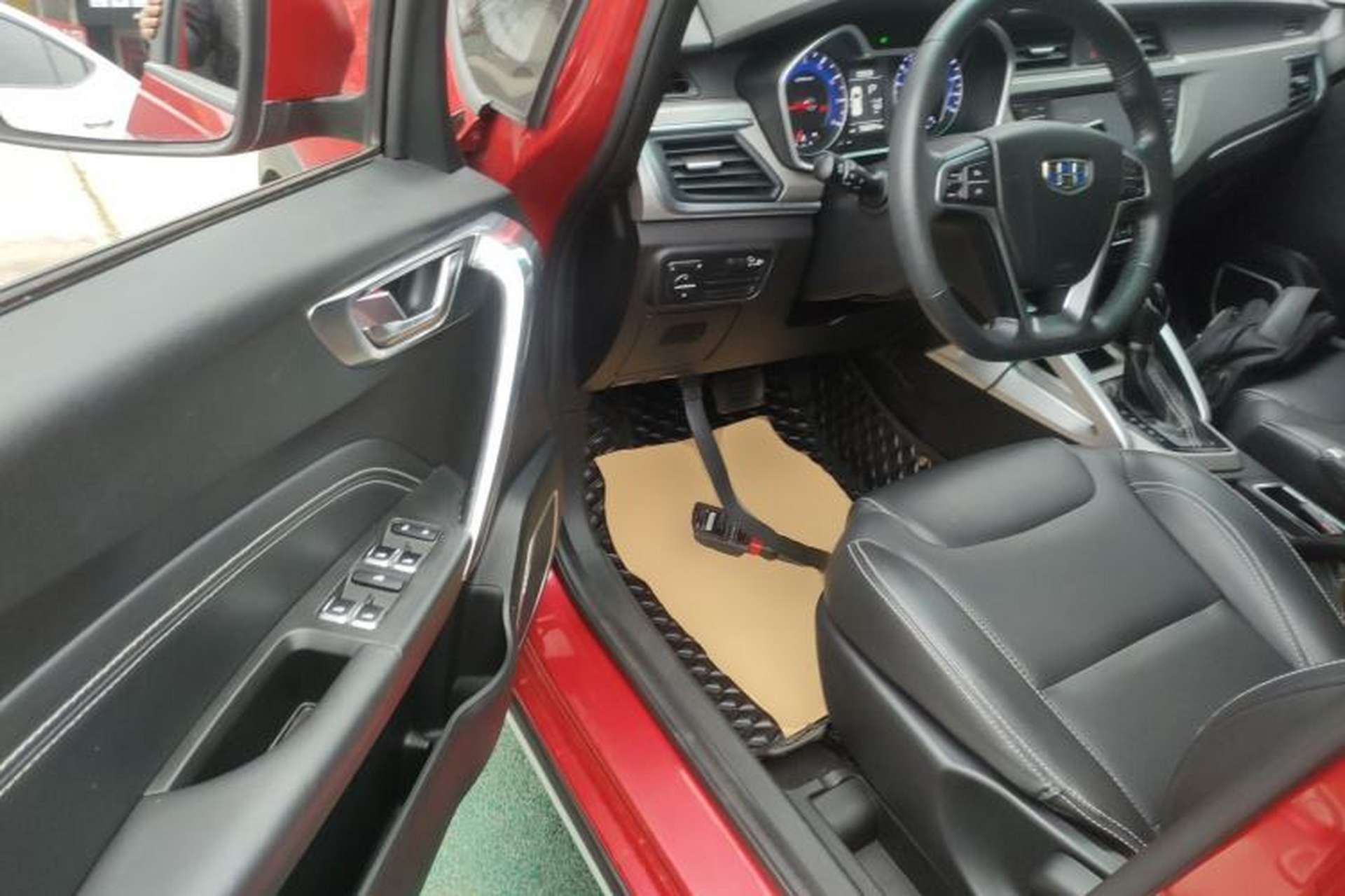 Used Geely Auto Vision X3 2017 1.5L Automatic Elite Model Driver Seat