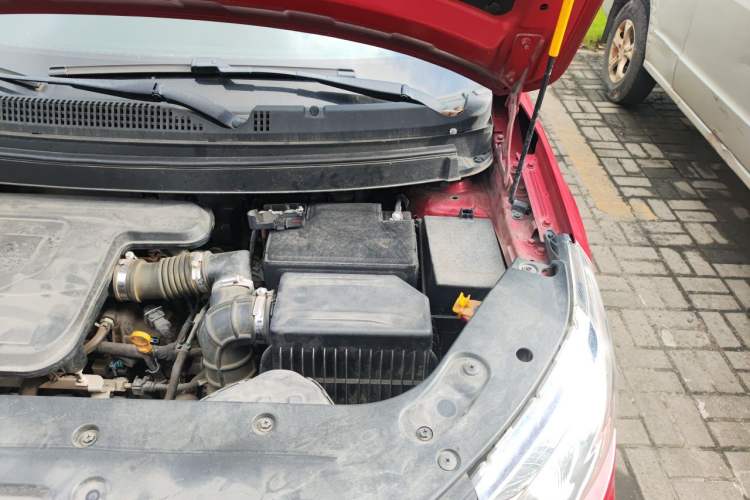 Used Geely Auto Vision X3 2017 1.5L Automatic Luxury Model Engine Bay Left