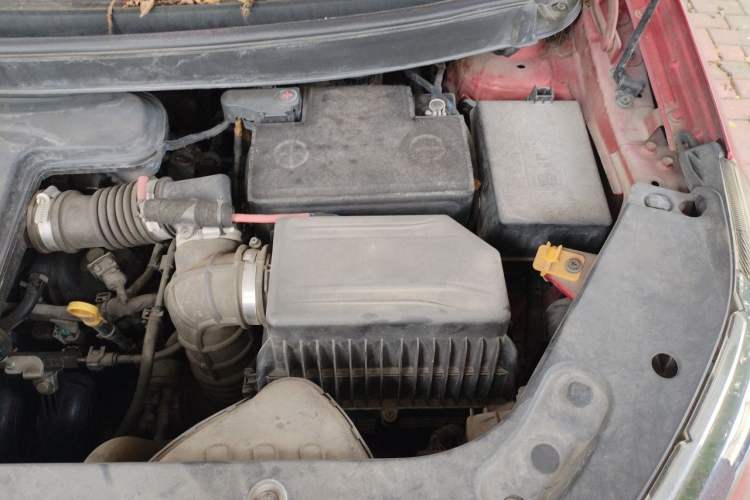 Used Geely Auto Vision X3 2017 1.5L Automatic Elite Model Engine Bay Left