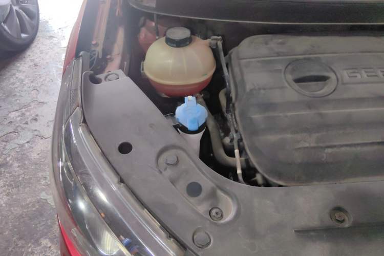Used Geely Auto Vision X3 2017 1.5L Manual Elite Model Engine Bay Right