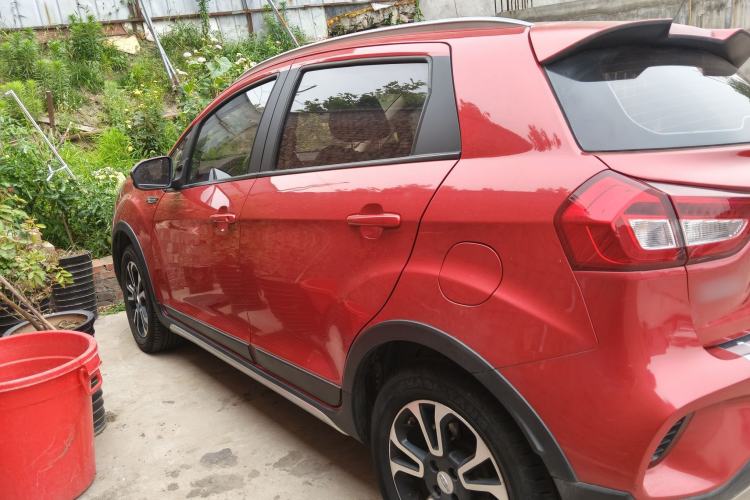 Used Geely Auto Vision X3 2017 1.5L Automatic Elite Model Exterior 3
