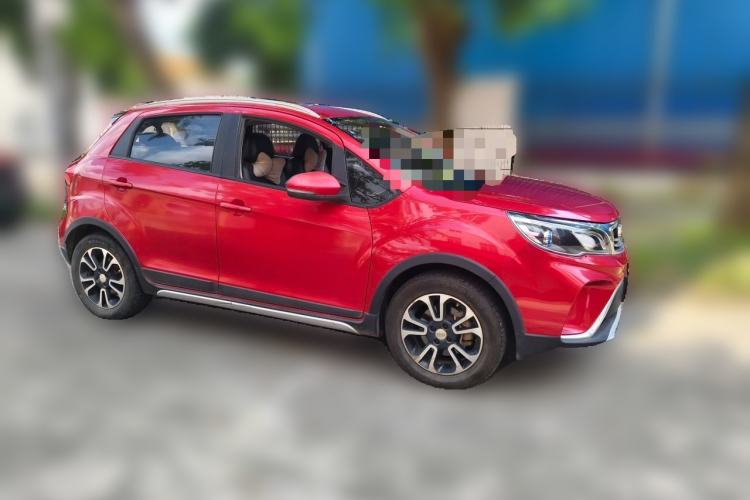 Used Geely Auto Vision X3 2017 1.5L Automatic Elite Model Front Right 45 Deg