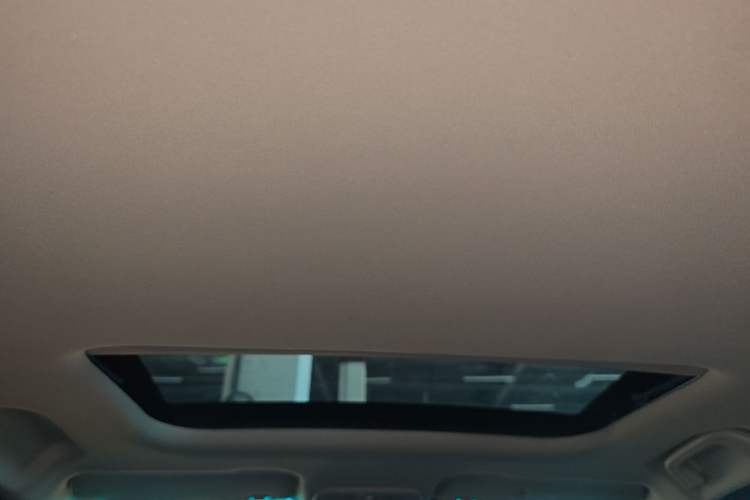 Used Geely Auto Vision X3 2017 1.5L Automatic Luxury Model Headliner