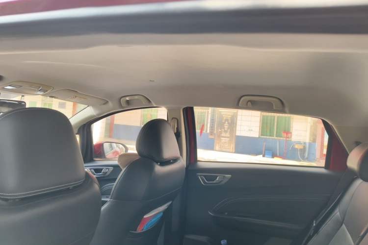 Used Geely Auto Vision X3 2017 1.5L Automatic Elite Model Headliner