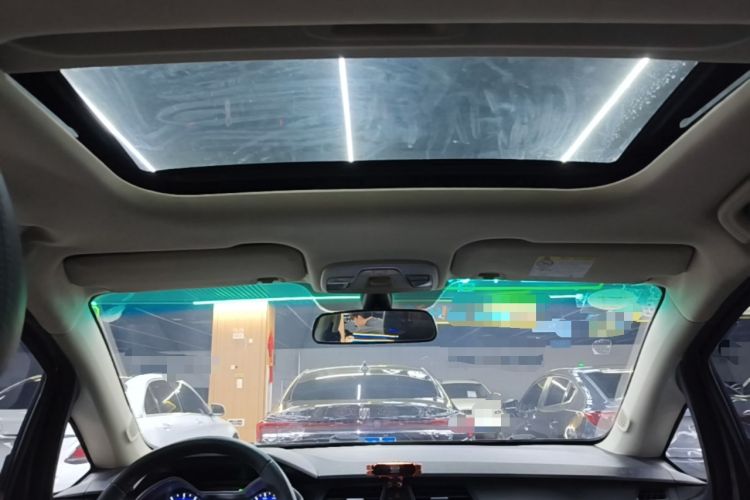 Used Geely Auto Vision X3 2017 1.5L Automatic Luxury Model Headliner