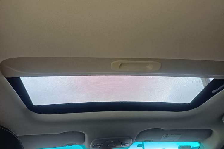 Used Geely Auto Vision X3 2017 1.5L Automatic Luxury Model Headliner