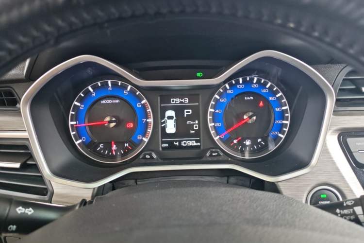 Used Geely Auto Vision X3 2017 1.5L Automatic Luxury Model Instrument Cluster