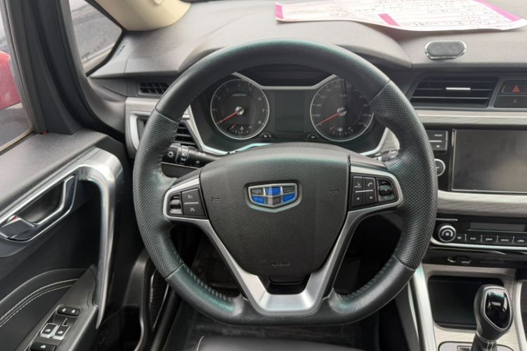Used Geely Auto Vision X3 2017 1.5L Automatic Luxury Model Interior 2