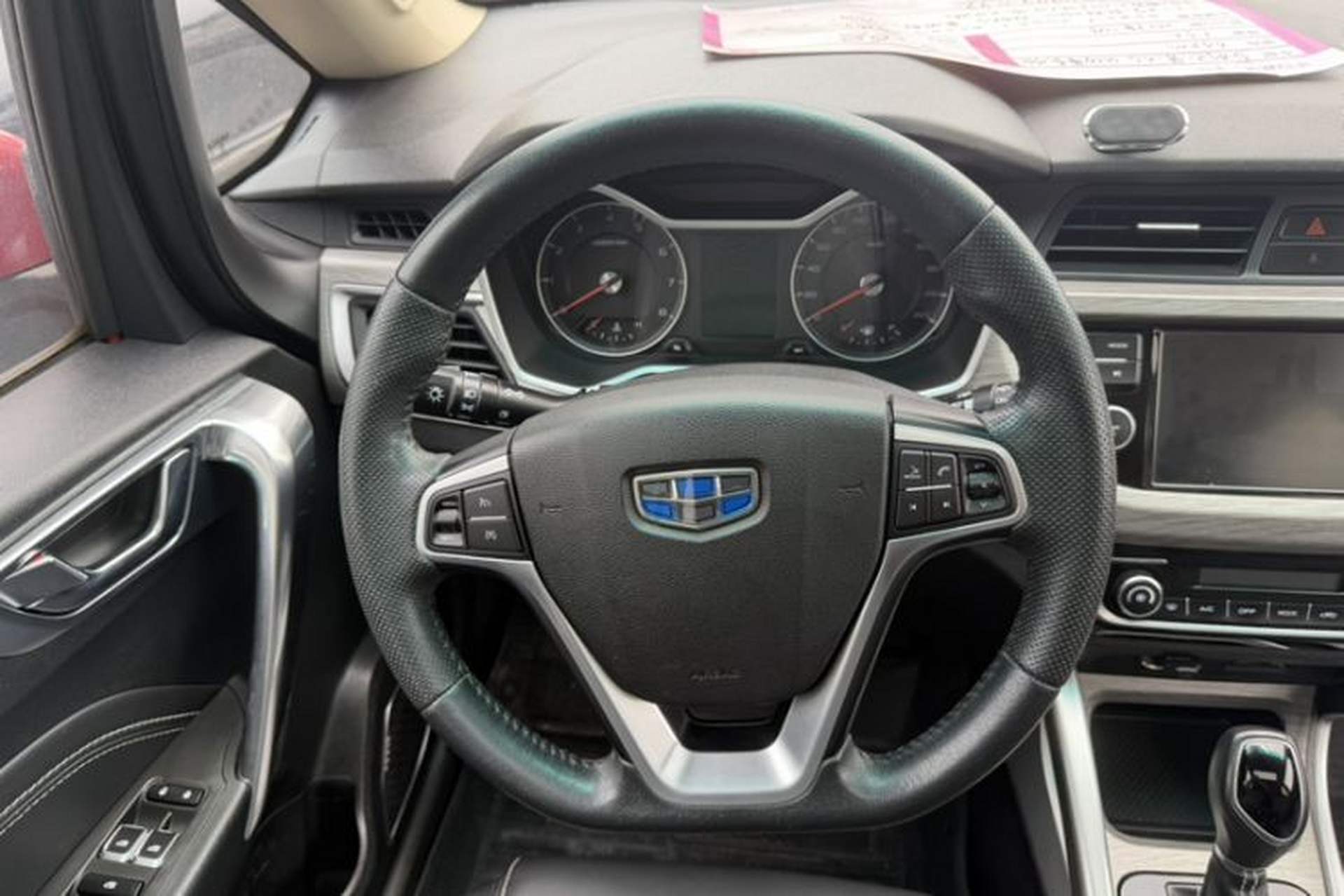 Used Geely Auto Vision X3 2017 1.5L Automatic Luxury Model Interior 2