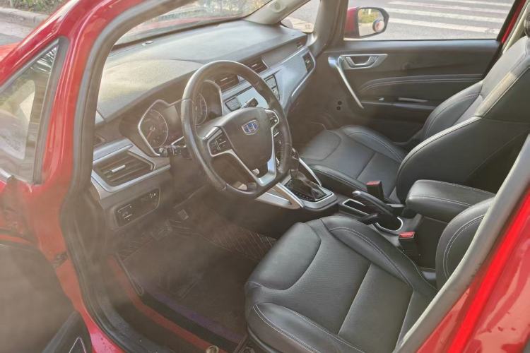 Used Geely Auto Vision X3 2017 1.5L Automatic Elite Model Interior 3
