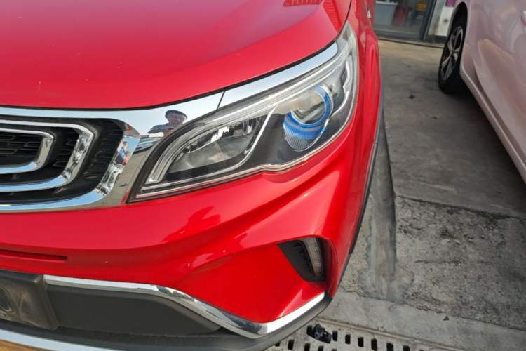 Used Geely Auto Vision X3 2017 1.5L Automatic Elite Model Left Front Headlight
