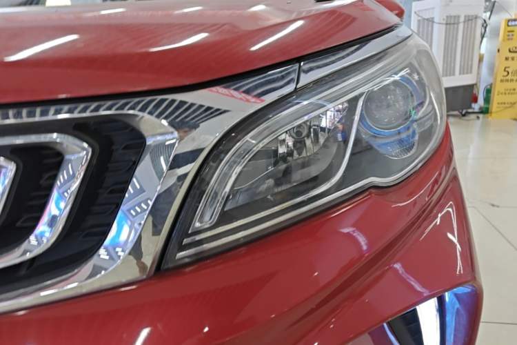 Used Geely Auto Vision X3 2017 1.5L Automatic Elite Model Left Front Headlight
