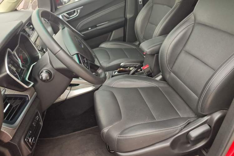 Used Geely Auto Vision X3 2017 1.5L Automatic Elite Model Left Front Seat