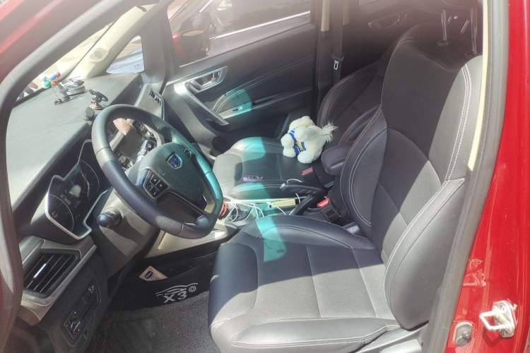 Used Geely Auto Vision X3 2017 1.5L Automatic Luxury Model Left Front Seat