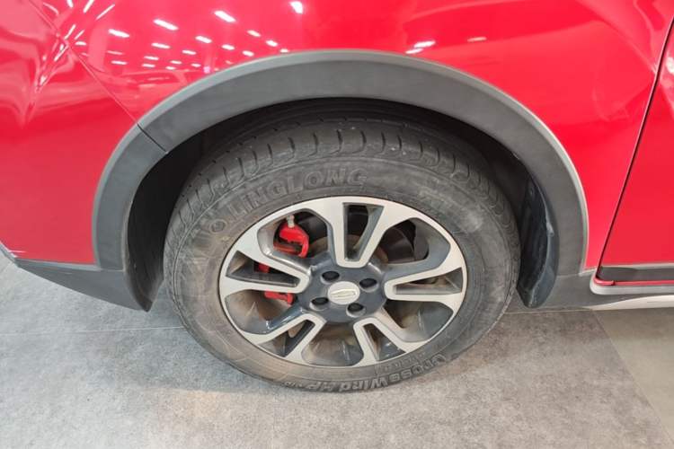 Used Geely Auto Vision X3 2017 1.5L Automatic Luxury Model Left Front Wheel Hub