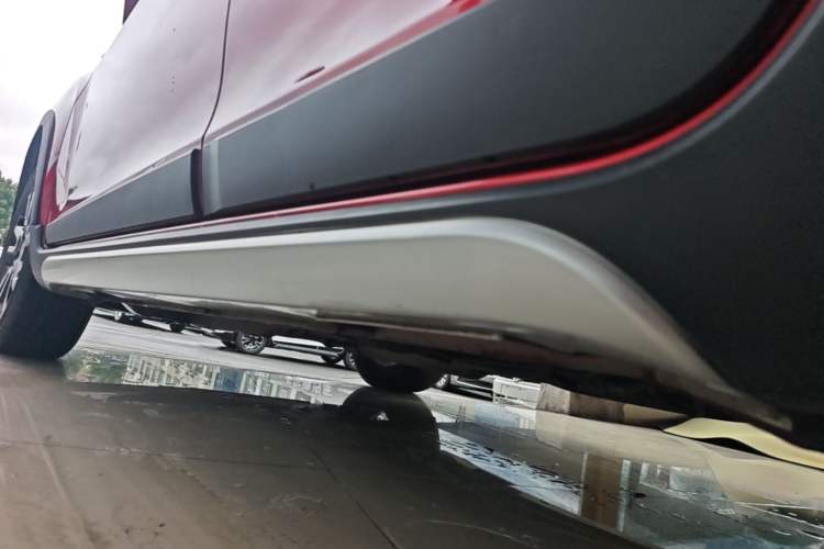 Used Geely Auto Vision X3 2017 1.5L Automatic Luxury Model Left Side Sill