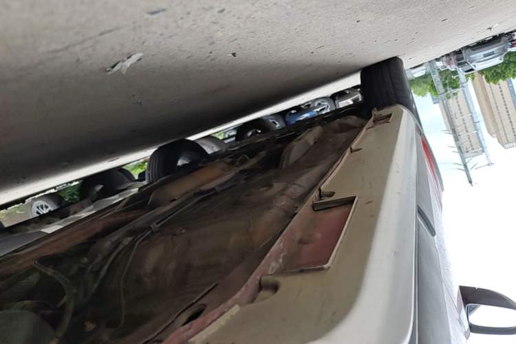 Used Geely Auto Vision X3 2017 1.5L Automatic Luxury Model Left Side Sill