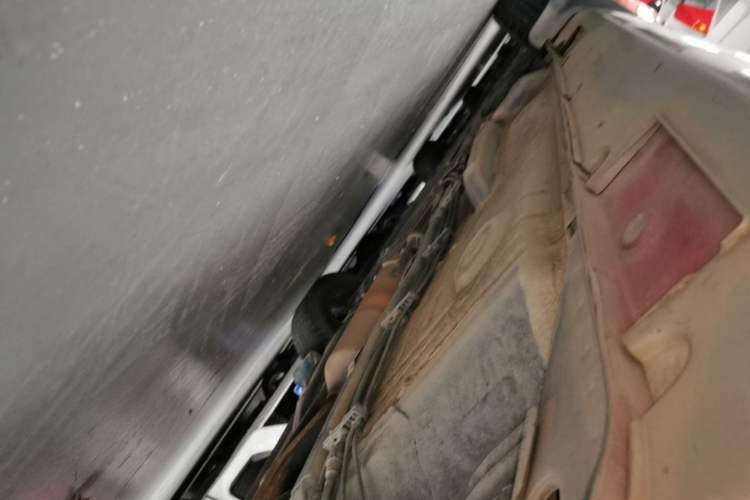 Used Geely Auto Vision X3 2017 1.5L Automatic Elite Model Left Side Sill