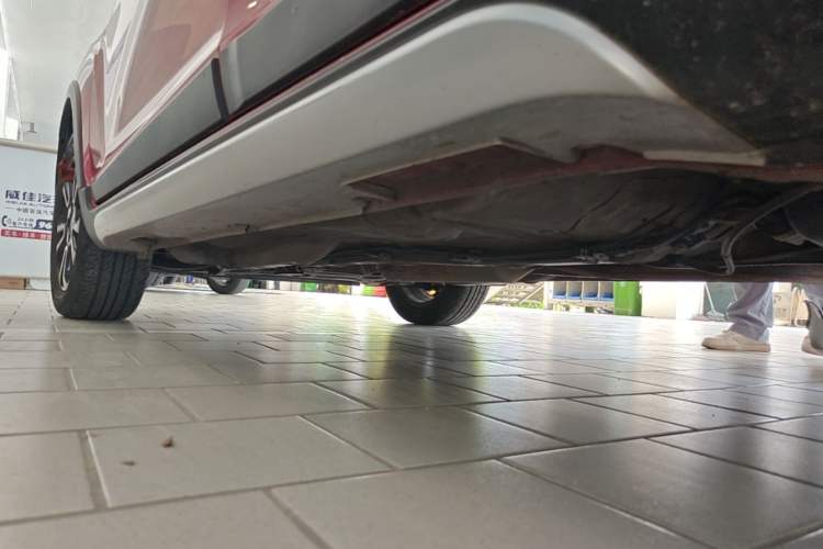 Used Geely Auto Vision X3 2017 1.5L Automatic Luxury Model Left Side Sill