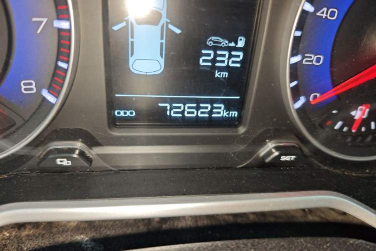 Used Geely Auto Vision X3 2017 1.5L Manual Luxury Model Odometer Close Up