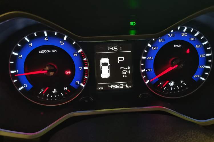 Used Geely Auto Vision X3 2017 1.5L Automatic Elite Model Odometer Close Up