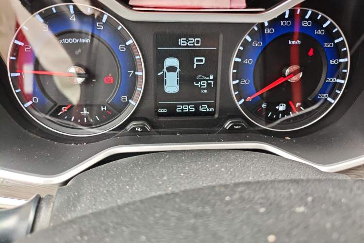Used Geely Auto Vision X3 2017 1.5L Automatic Elite Model Odometer Close Up