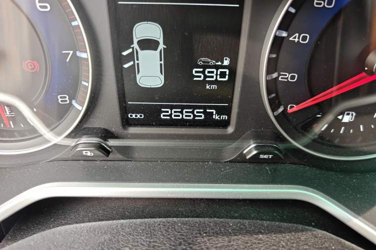 Used Geely Auto Vision X3 2017 1.5L Manual Elite Model Odometer Close Up