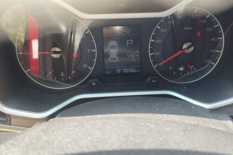 Used Geely Auto Vision X3 2017 1.5L Automatic Luxury Model Odometer Close Up