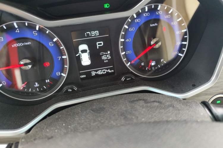 Used Geely Auto Vision X3 2017 1.5L Automatic Elite Model Odometer Close Up
