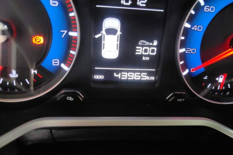 Used Geely Auto Vision X3 2017 1.5L Manual Elite Model Odometer Close Up