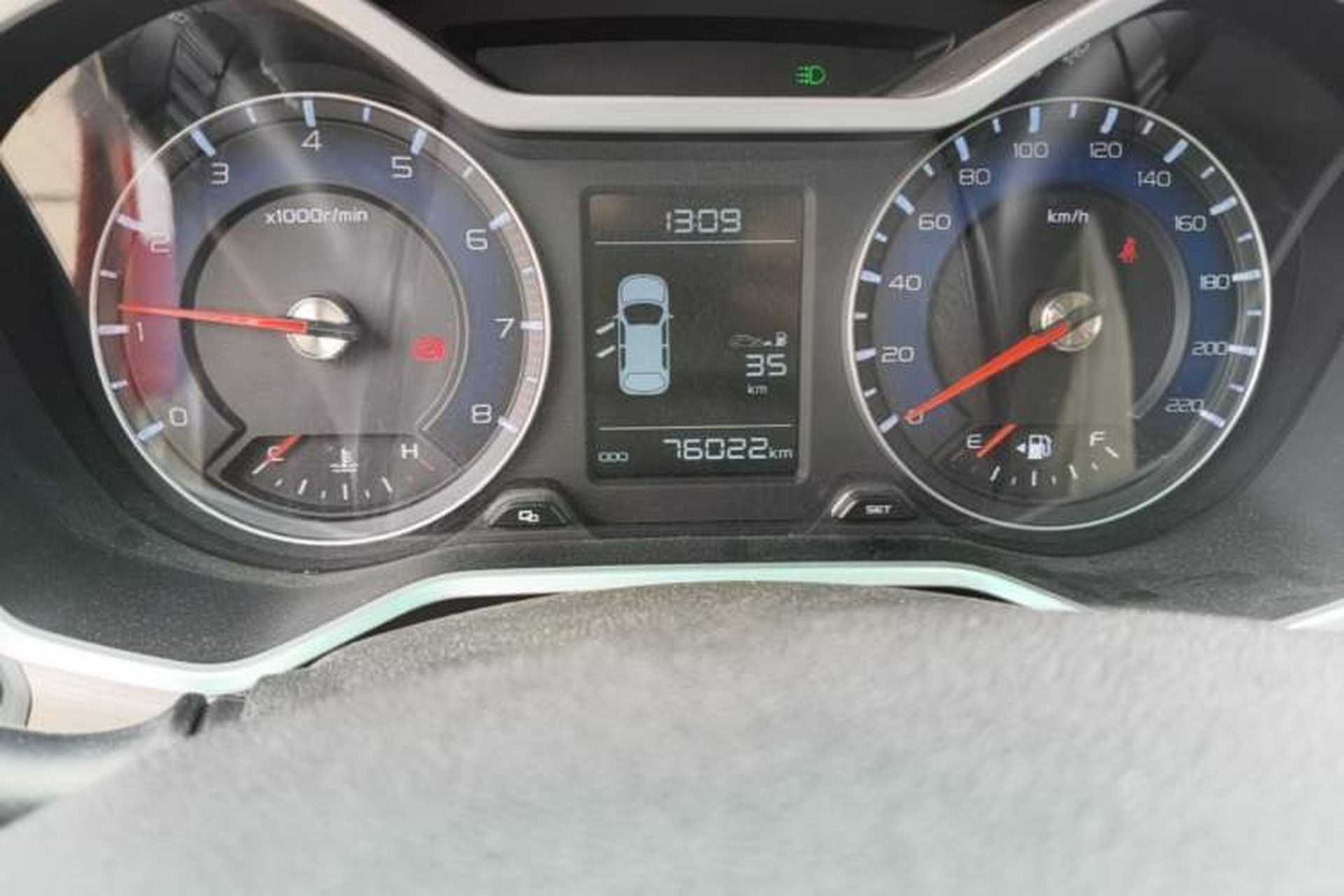 Used Geely Auto Vision X3 2017 1.5L Manual Luxury Model Odometer Close Up