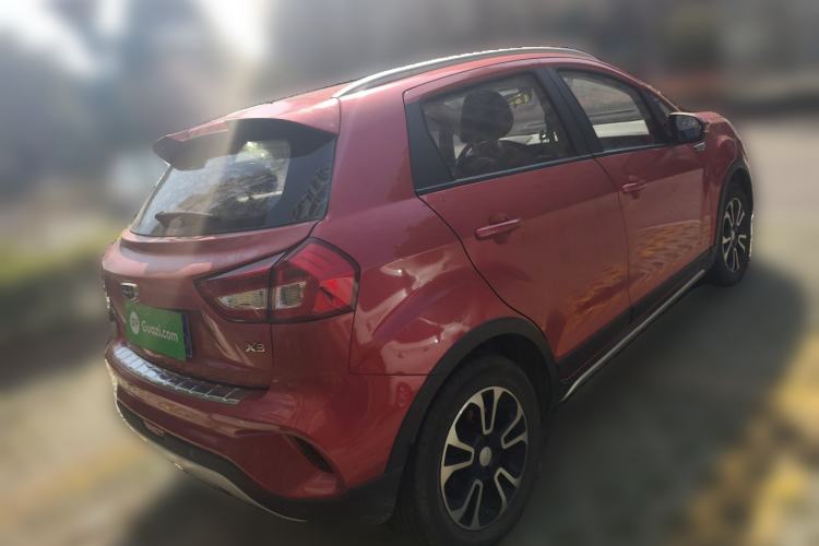 Used Geely Auto Vision X3 2017 1.5L Automatic Luxury Model Rear Right 45 Deg