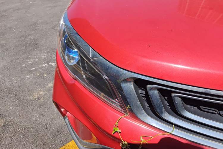 Used Geely Auto Vision X3 2017 1.5L Automatic Elite Model Right Front Headlight
