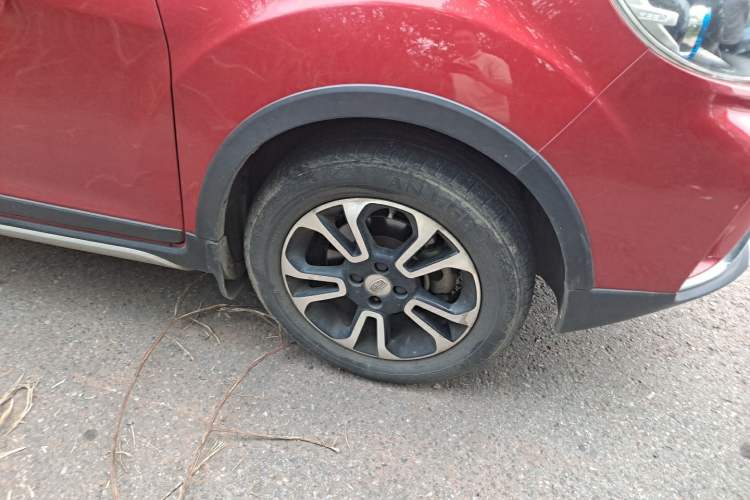 Used Geely Auto Vision X3 2017 1.5L Manual Elite Model Right Front Wheel Hub