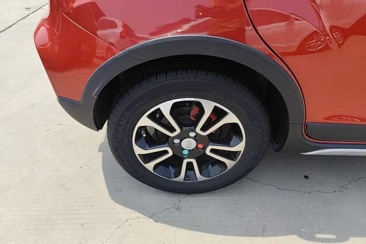 Used Geely Auto Vision X3 2017 1.5L Automatic Luxury Model Right Rear Wheel Hub