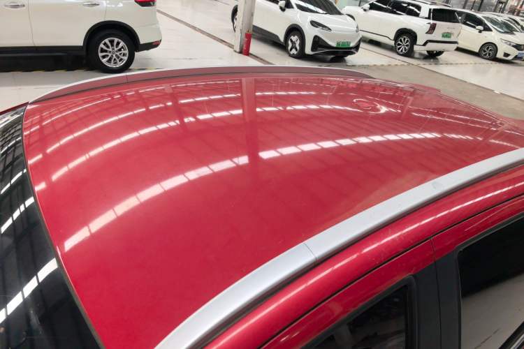 Used Geely Auto Vision X3 2017 1.5L Automatic Elite Model Roof